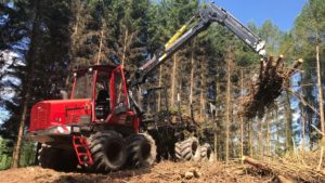 Mehr über den Artikel erfahren Neuer Rückezug – Komatsu 845